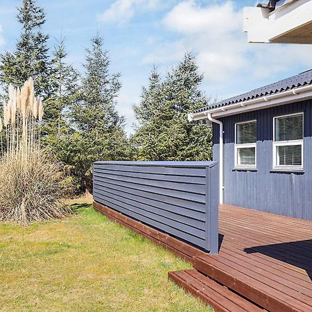 Three-Bedroom Holiday Home In Vaeggerlose 6 Bøtø By Exteriör bild